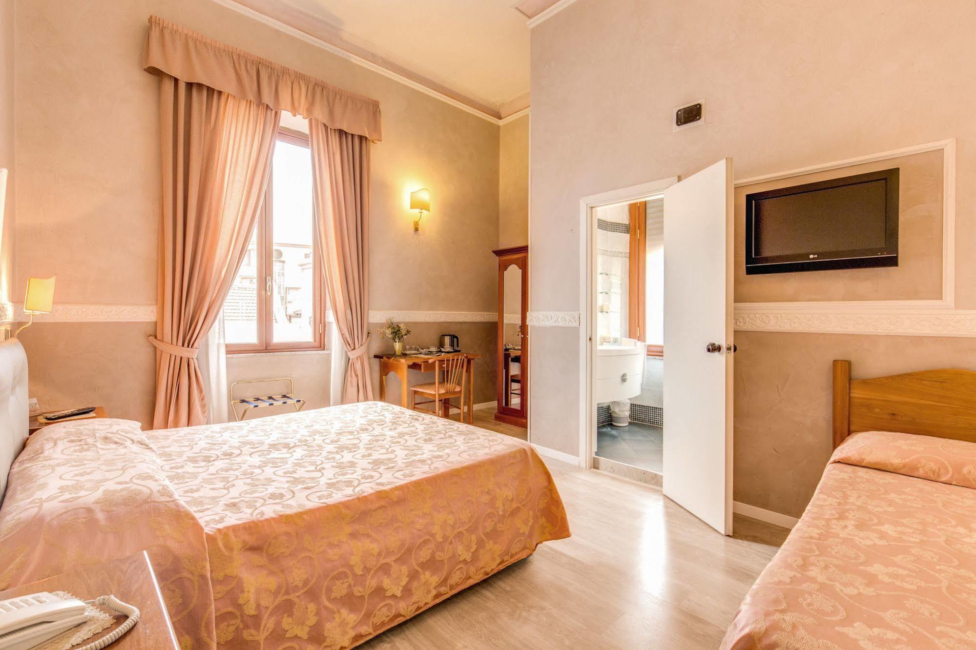 Hotel Martini Roma Exterior foto